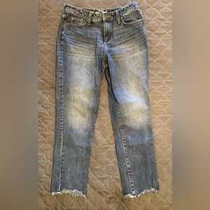 Universal thread high rise straight jeans